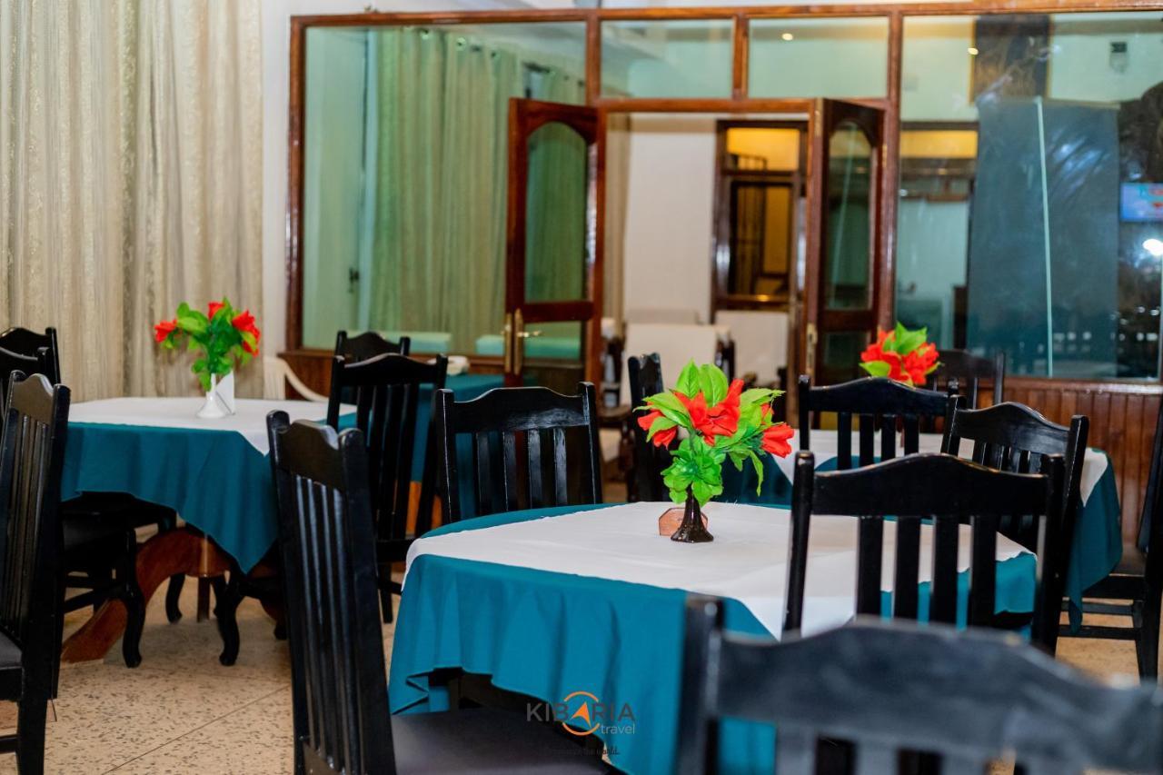 Kilimanjaro Crane Hotel Moshi Kültér fotó